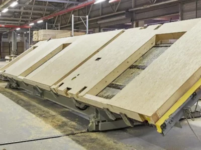 Holzwand_auf_schmetterlingswender_holzwandaufbau. 1280